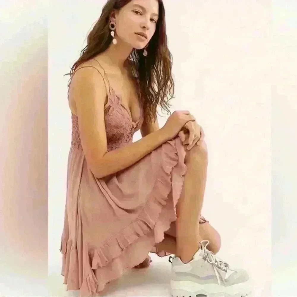 🆕 NWT Free People Adela Slip Dress in Dusty Light Pink Rose Size XS - Picture 2 of 5